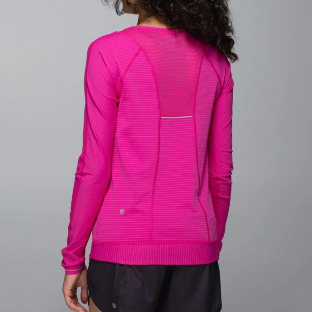 Lululemon Run For Gold LS - Picture 2 of 10